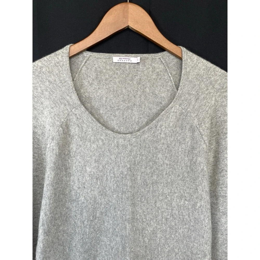VTG Calypso Christiane Celle Womens 100% Cashmere Sweater Size L Gray QuieLuxury